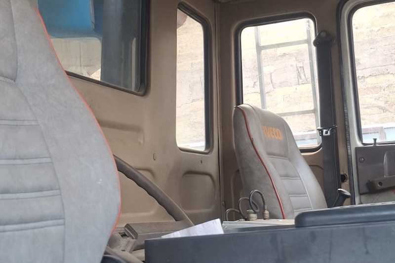 OmecoHub - Immagine IVECO 330-30
